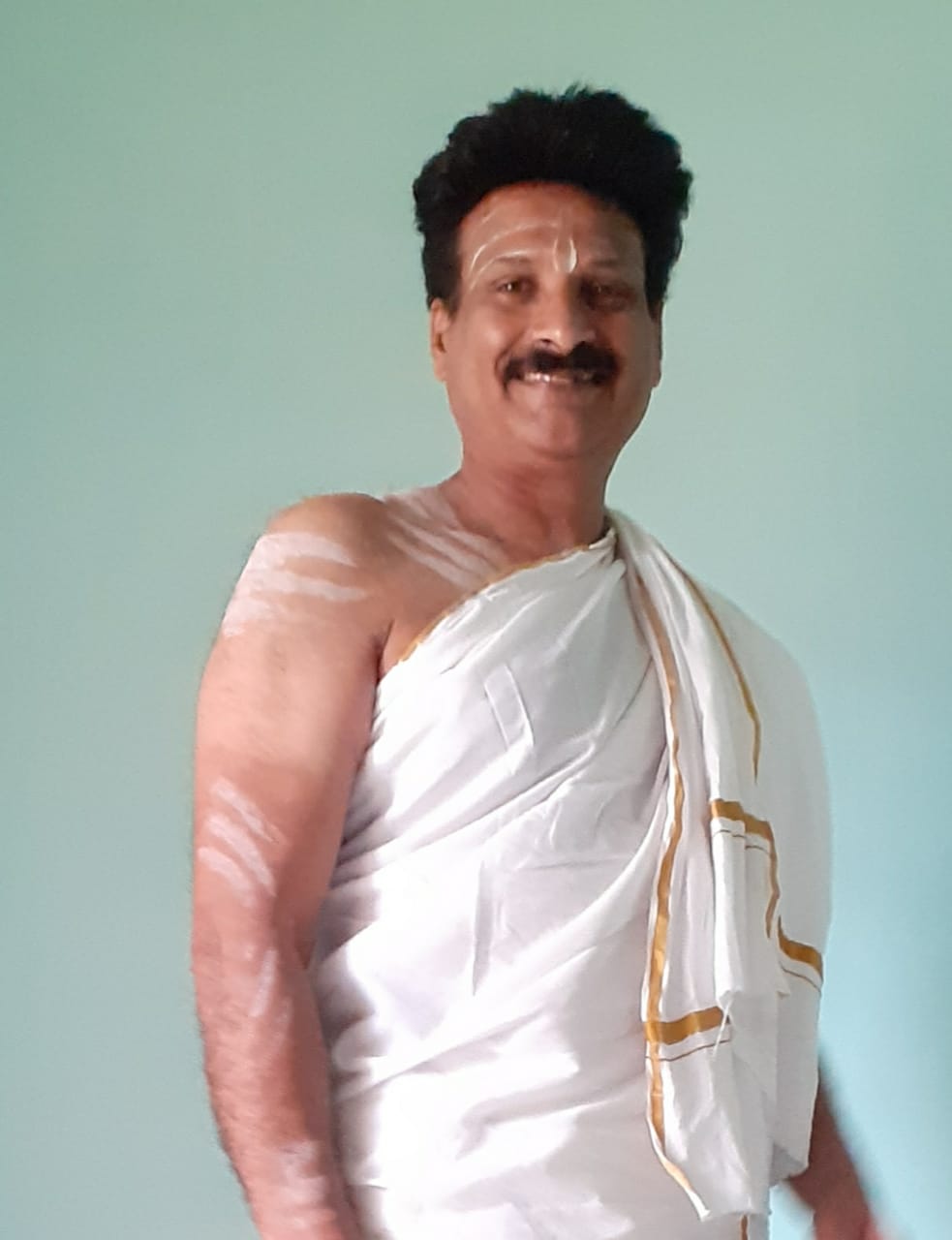 My half in veshti